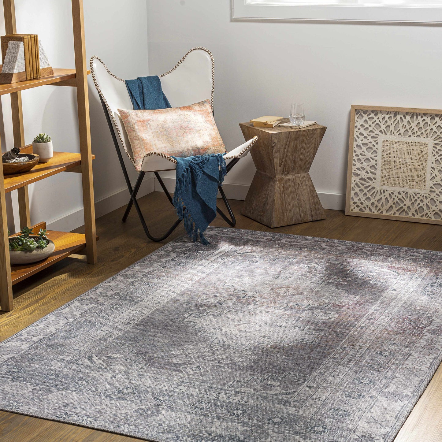 Vintage inspired Baltinglass Area Rug